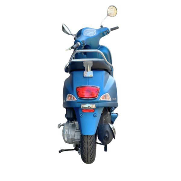vespa blue special edition__
