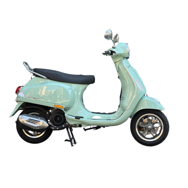 Vespa VXL 150 Injection (Special Edition - Middle Blue Green) - Image 2