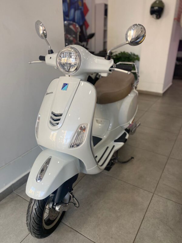 vespa vxl